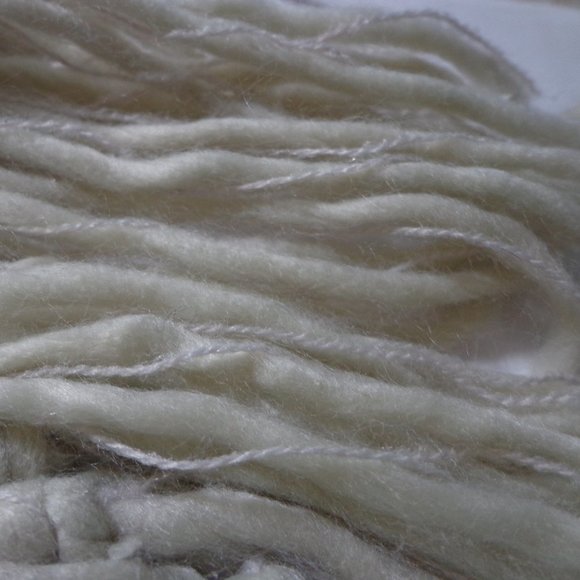 NWT Eddie Bauer Knit Fringed Shawl O/S Natural Soft! - Picture 16 of 16